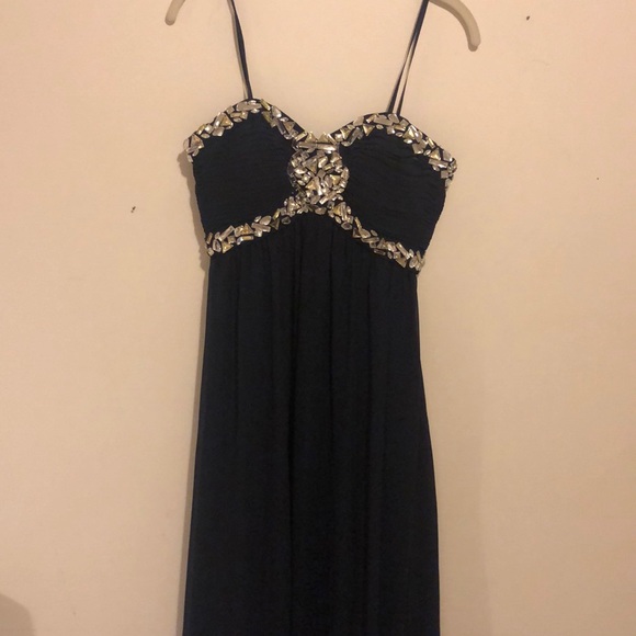 Cachet Dresses & Skirts - Cachet Formal Dress